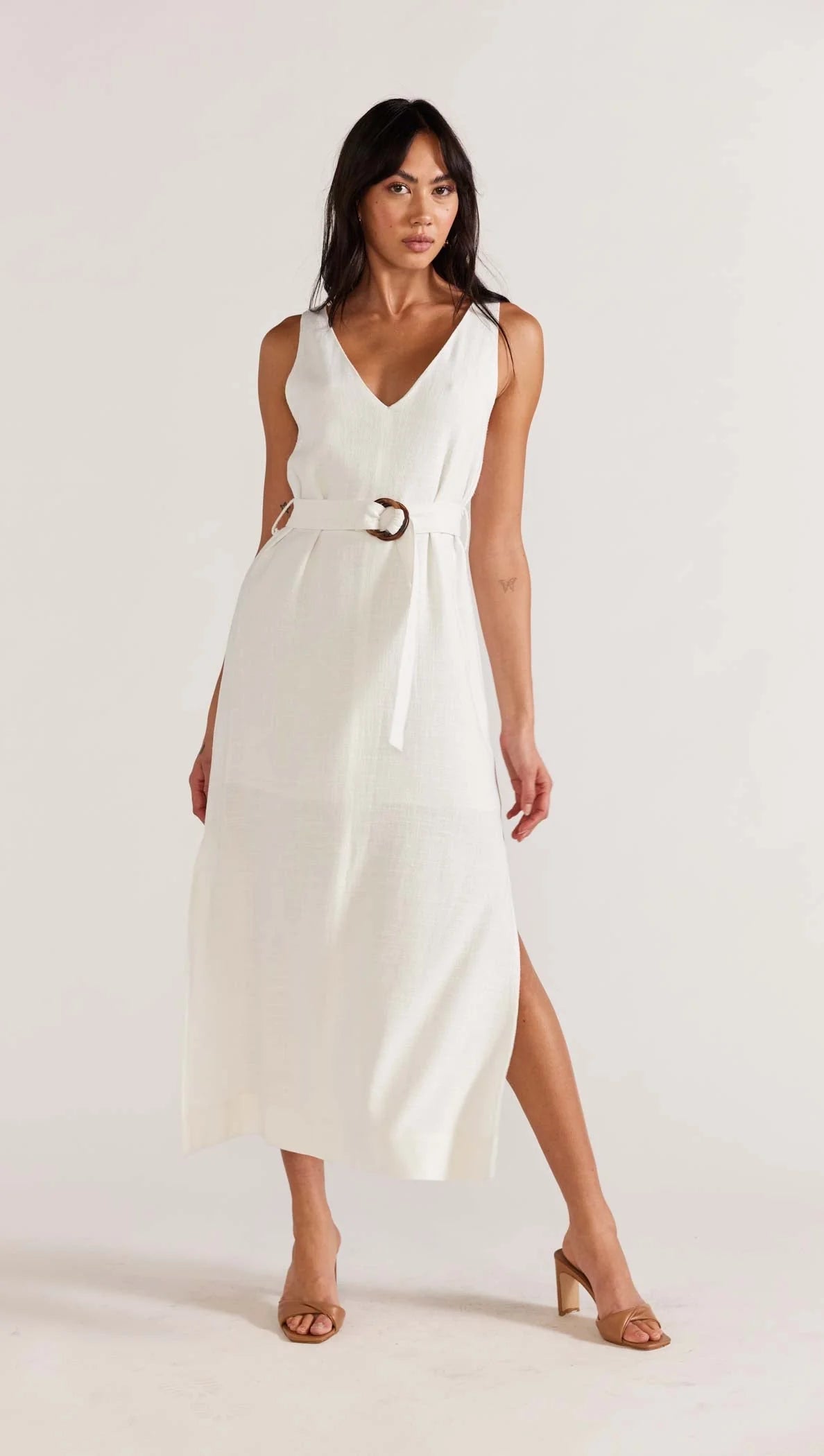 STAPLE THE LABEL OLINA BELTED MIDI DRESS WHITE