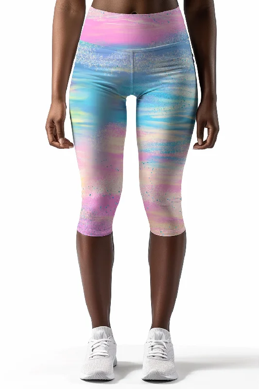 Milkshake Ellie Pink & Blue Performance Yoga Capri Leggings - Women