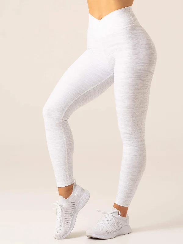 Momentum Cross Over Scrunch Leggings - Snow Grey Marl Fashionable Minimal Active Leggings Momentum Cross Over Scrunch Leggings - Snow Grey Marl Fashionable Minimal Active Leggings