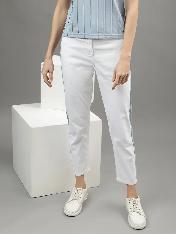 Iconic Women White Printed Slim Straight Fit Mid-Rise Jeans