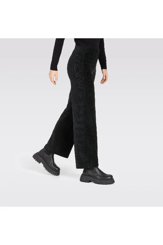 Mac Jeans Anna Wide Cozy Corduroy Jersey 2215-00-0104 | 090 Black Comfortable Faded High-Rise Jeans Mac Jeans Anna Wide Cozy Corduroy Jersey 2215-00-0104 | 090 Black Comfortable Faded High-Rise Jeans