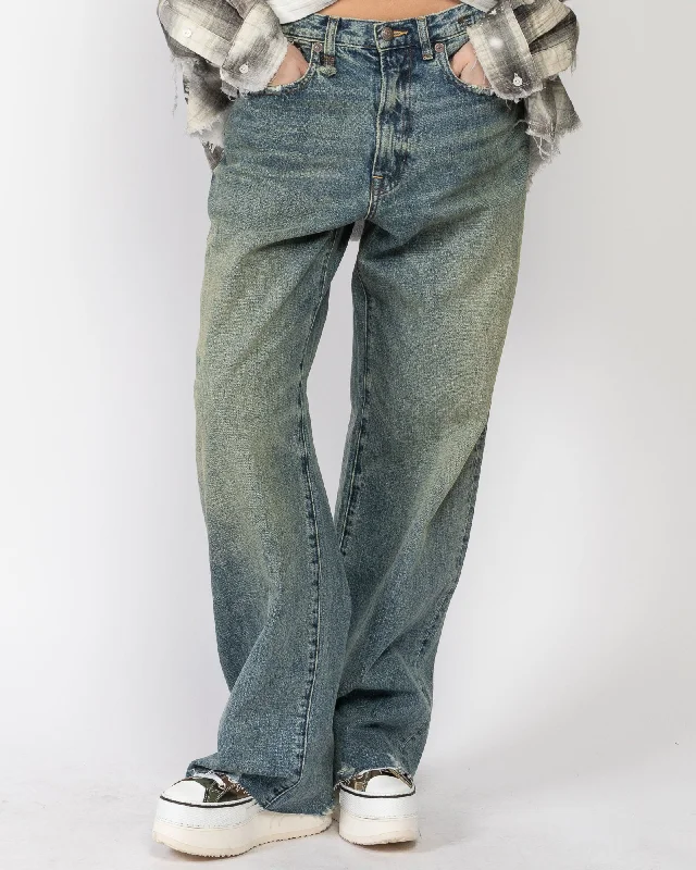 Darcy Loose Jeans Stylish Shredded Denim Jeans
